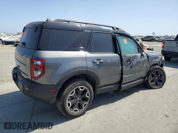 2025 Ford Bronco Sport Outer Banks with VIN 3FMCR9CN6SRE50121, listed as a Copart auction lot 61175625 with 2,321 mi miles and Salvage title. Bid and sale history available at DreamBid. Image 3.