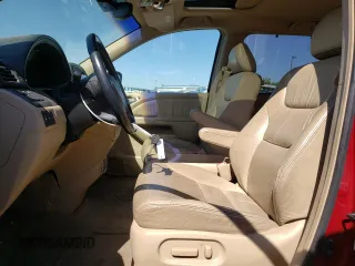 2005 Honda Odyssey Touring z VIN 5FNRL38865B002984, wystawiony jako Copart lot #55175255 z przebiegiem 99 393 mil mil oraz Szkoda całkowita • Salvage title. Historia ofert i sprzedaży dostępna na DreamBid. Obrazek 7.