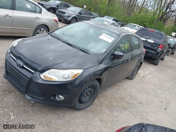 2012 Ford Focus SE with VIN 1FAHP3K27CL455211, listed as a IAAI auction lot 42048868 with 164,474 mi miles. Bid and sale history available at carsss.com. Image 2.