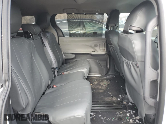 2024 Toyota Sienna LE with VIN 5TDKRKEC3RS209966, listed as a Copart auction lot 88876275 with 8,389 mi miles and Salvage Title. Bid and sale history available at carsss.com. Image 11.