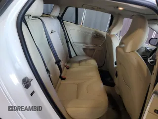 2015 Volvo V60 с VIN YV126MEC0F1205624, выставлен на аукционе Copart как лот 70863984 с пробегом 128 952 миль миль и Списание • Salvage title. История ставок и продаж доступна на DreamBid. Изображение 10.