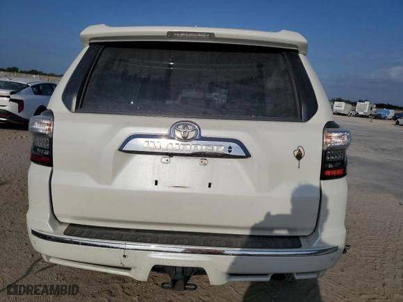 2020 Toyota 4Runner SR5 with VIN JTEBU5JRXL5750192, listed as a Copart auction lot 48669535 with 77,200 mi miles and Salvage Title. Bid and sale history available at carsss.com. Image 6.