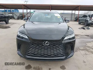 2024 Lexus RX 350 z VIN 2T2BAMBA4RC026361, wystawiony jako IAAI lot #41364276 z przebiegiem 15 528 mil mil oraz . Historia ofert i sprzedaży dostępna na DreamBid. Obrazek 13.