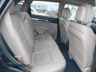 2013 Kia Sorento EX with VIN 5XYKUDA27DG413537, listed as a IAAI auction lot 40991803 with 163,534 mi miles. Bid and sale history available at carsss.com. Image 8.