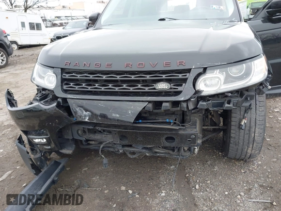 2015 Land Rover Range Rover Sport HSE with VIN SALWR2VF6FA621599, listed as a IAAI auction lot 41804273 with 9,976 mi miles. Bid and sale history available at carsss.com. Image 6.