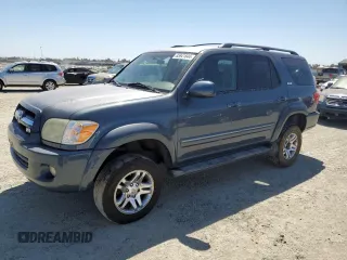 2005 Toyota Sequoia SR5 with VIN 5TDBT44A15S243055, listed as a Copart auction lot 65941844 with 284,263 mi miles and Salvage Title. Bid and sale history available at DreamBid. Image 1.