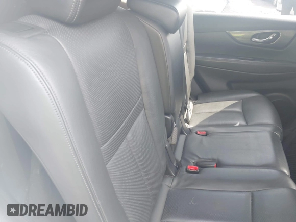 2014 Nissan Rogue SL with VIN 5N1AT2MV5EC761489, listed as a IAAI auction lot 42020720 with 68,028 mi miles. Bid and sale history available at carsss.com. Image 8.