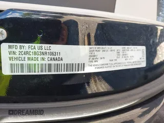 2022 Chrysler Pacifica Touring L with VIN 2C4RC1BG3NR106311, listed as a IAAI auction lot 42158651 with 68,473 mi miles and . Bid and sale history available at DreamBid. Image 9.