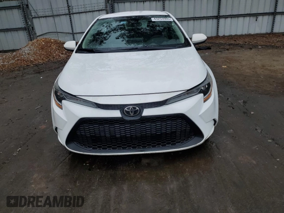 2021 Toyota Corolla LE with VIN 5YFEPMAE8MP147052, listed as a Copart auction lot 43253905 with 87,067 mi miles and Salvage Title. Bid and sale history available at carsss.com. Image 5.
