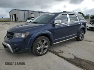 2017 Dodge Journey Crossroad Plus z VIN 3C4PDCGG4HT581492, wystawiony jako Copart lot #56106085 z przebiegiem 129 476 mil mil oraz Szkoda całkowita • Salvage title. Historia ofert i sprzedaży dostępna na DreamBid. Obrazek 1.