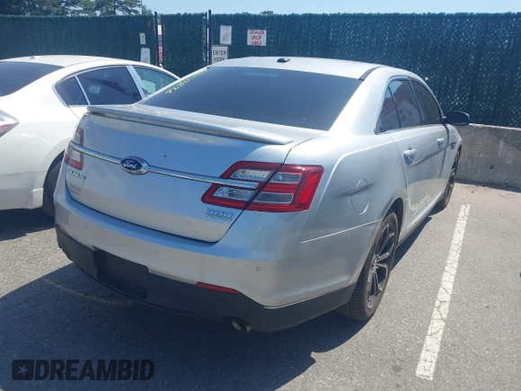 2015 Ford Taurus SHO с VIN 1FAHP2KT0FG191815, выставлен на аукционе IAAI как лот 42593226 с пробегом 125 493 миль миль и . История ставок и продаж доступна на DreamBid. Изображение 4.