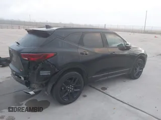 2024 Chevrolet Blazer RS с VIN 3GNKBERS6RS155475, выставлен на аукционе IAAI как лот 41529038 с пробегом 21 727 миль миль и . История ставок и продаж доступна на DreamBid. Изображение 4.