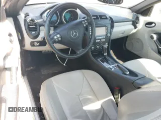 2007 Mercedes-Benz SLK 280 with VIN WDBWK54F47F158590, listed as a Copart auction lot 57837415 with 128,259 mi miles and Salvage title. Bid and sale history available at DreamBid. Image 8.