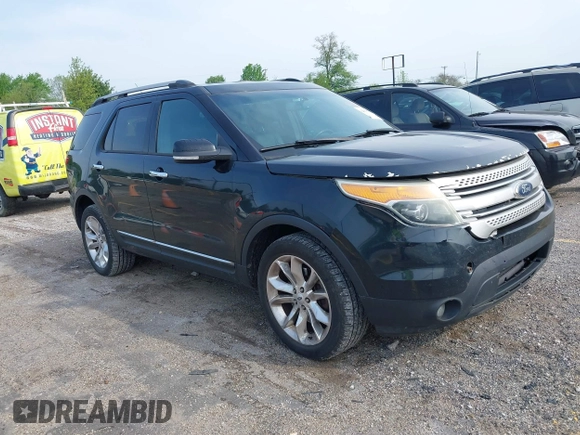 2014 Ford Explorer XLT z VIN 1FM5K8D88EGA98879, wystawiony jako IAAI lot #42135156 z przebiegiem 221 590 mil mil oraz . Historia ofert i sprzedaży dostępna na DreamBid. Obrazek 1.