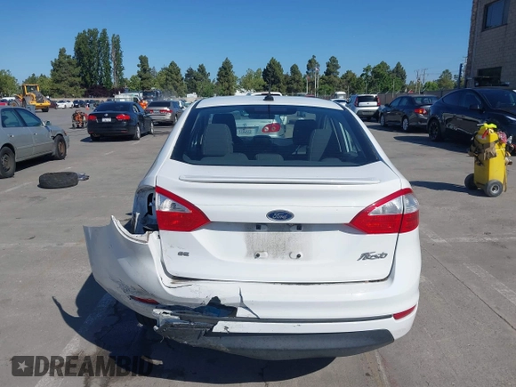 2019 Ford Fiesta SE z VIN 3FADP4BJ6KM143891, wystawiony jako IAAI lot #42244796 z przebiegiem 62 143 mil mil oraz . Historia ofert i sprzedaży dostępna na DreamBid. Obrazek 17.