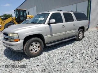 2005 Chevrolet Suburban LT z VIN 3GNEC16Z15G280353, wystawiony jako Copart lot #53974785 z przebiegiem 389 849 mil mil oraz Nie do naprawy. Historia ofert i sprzedaży dostępna na DreamBid. Obrazek 1.