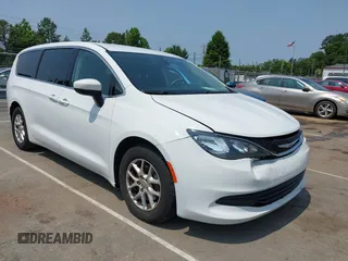 2017 Chrysler Pacifica Touring with VIN 2C4RC1DG0HR531597, listed as a IAAI auction lot 42329806 with 152,859 mi miles and . Bid and sale history available at DreamBid. Image 1.