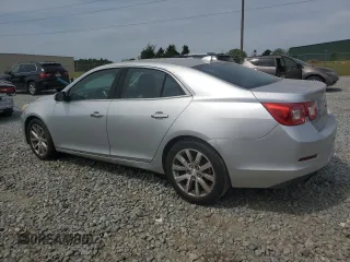 2014 Chevrolet Malibu LTZ with VIN 1G11H5SL1EF233528, listed as a Copart auction lot 53901135 with 177,585 mi miles and Salvage Title. Bid and sale history available at DreamBid. Image 2.