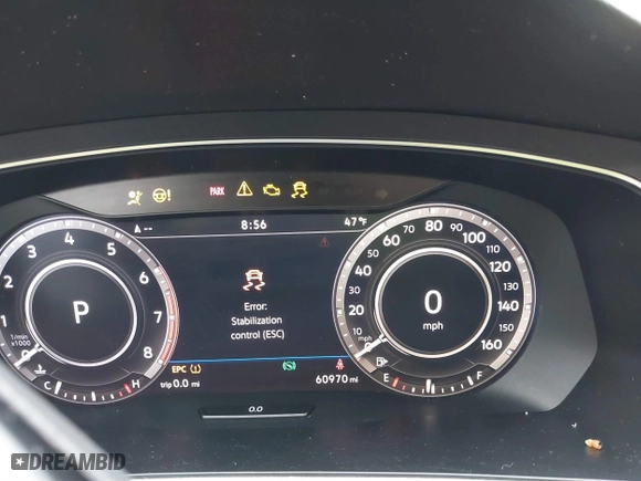 2019 Volkswagen Tiguan SEL Premium with VIN 3VV4B7AXXKM053709, listed as a IAAI auction lot 40840656 with 60,970 mi miles. Bid and sale history available at carsss.com. Image 7.