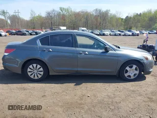 2010 Honda Accord LX z VIN 1HGCP2F33AA028023, wystawiony jako IAAI lot #42079684 z przebiegiem 183 891 mil mil oraz . Historia ofert i sprzedaży dostępna na DreamBid. Obrazek 13.