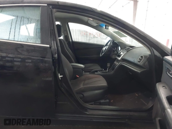 2013 Mazda 6 i Sport with VIN 1YVHZ8BH4D5M16470, listed as a IAAI auction lot 41594785 with 184,977 mi miles. Bid and sale history available at carsss.com. Image 5.