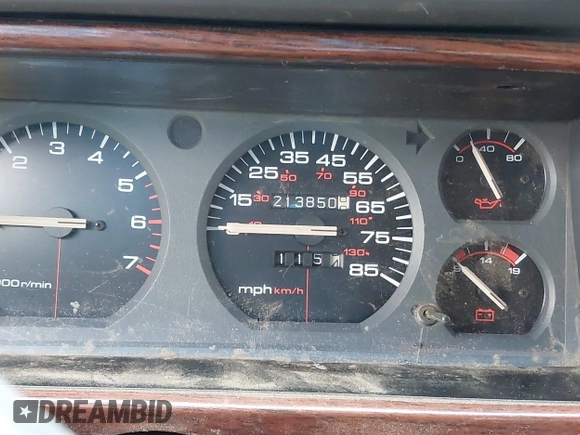 1996 Jeep Cherokee with VIN 1J4FJ27P1TL278991, listed as a IAAI auction lot 41463142 with 213,850 mi miles and . Bid and sale history available at DreamBid. Image 7.