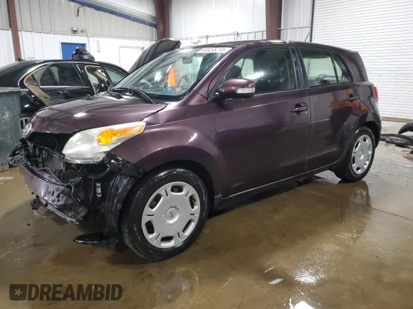2012 Scion xD z VIN JTKKU4B4XC1017092, wystawiony jako Copart lot #60455215 z przebiegiem 110 910 mil mil oraz Szkoda całkowita • Salvage title. Historia ofert i sprzedaży dostępna na DreamBid. Obrazek 1.