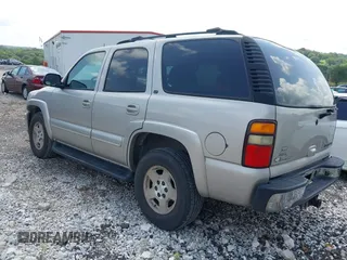 2004 Chevrolet Tahoe LT with VIN 1GNEC13Z84R155532, listed as a IAAI auction lot 42741525 with 290,815 mi miles and . Bid and sale history available at DreamBid. Image 3.