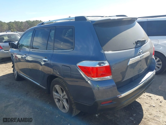 2012 Toyota Highlander Limited with VIN 5TDYK3EH0CS080754, listed as a IAAI auction lot 41657486 with 185,119 mi miles. Bid and sale history available at carsss.com. Image 3.