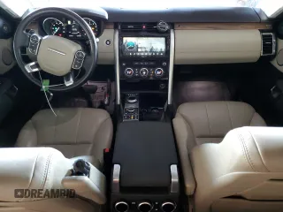 2017 Land Rover Discovery HSE with VIN SALRRBBV4HA044468, listed as a Copart auction lot 84528404 with 64,978 mi miles and Clean Title. Bid and sale history available at carsss.com. Image 8.