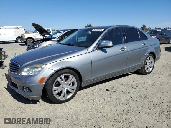 2008 Mercedes-Benz C 300 Sport z VIN WDDGF54X48F060248, wystawiony jako Copart lot #57691835 z przebiegiem 140 988 mil mil oraz Szkoda całkowita • Salvage title. Historia ofert i sprzedaży dostępna na DreamBid. Obrazek 1.