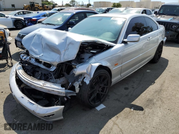 2001 BMW 3 Series 330Ci with VIN WBABN53411JU35558, listed as a Copart auction lot 68663944 with 84,000 mi miles and Salvage Title. Bid and sale history available at carsss.com. Image 1.