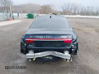 2019 Audi A8 L with VIN WAU8DAF84KN019115, listed as a IAAI auction lot 41856931 with 84,387 mi miles. Bid and sale history available at carsss.com. Image 17.