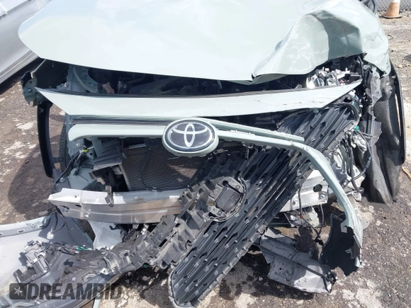 2019 Toyota RAV4 XLE with VIN JTMW1RFV7KD035614, listed as a IAAI auction lot 41970954 with 60,377 mi miles and . Bid and sale history available at DreamBid. Image 17.