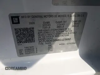 2021 GMC Sierra 1500 SLT z VIN 3GTU9DED5MG123692, wystawiony jako IAAI lot #41229854 z przebiegiem 84 651 mil mil oraz . Historia ofert i sprzedaży dostępna na DreamBid. Obrazek 9.