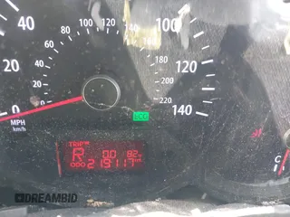2013 Kia Soul + z VIN KNDJT2A63D7754484, wystawiony jako IAAI lot #42011255 z przebiegiem 219 117 mil mil oraz . Historia ofert i sprzedaży dostępna na DreamBid. Obrazek 7.