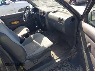 1994 Nissan Frontier SE with VIN 1N6HD16Y6RC351496, listed as a IAAI auction lot 42630242 with 234,621 mi miles and . Bid and sale history available at DreamBid. Image 5.