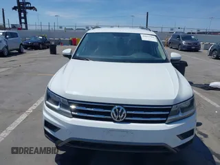 2019 Volkswagen Tiguan S with VIN 3VV1B7AX1KM101407, listed as a IAAI auction lot 42032761 with 51,868 mi miles and . Bid and sale history available at DreamBid. Image 12.