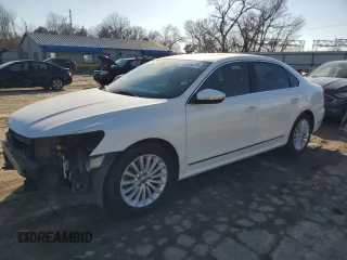 2016 Volkswagen Passat SE z VIN 1VWBT7A37GC013920, wystawiony jako Copart lot #42335875 z przebiegiem 107 420 mil mil oraz Szkoda całkowita • Salvage title. Historia ofert i sprzedaży dostępna na DreamBid. Obrazek 1.