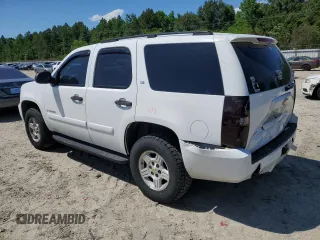 2007 Chevrolet Tahoe LS with VIN 1GNFC13J67R229517, listed as a Copart auction lot 55828505 with 220,034 mi miles and Clean title. Bid and sale history available at DreamBid. Image 2.