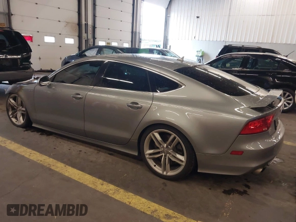 2014 Audi S7 Prestige with VIN WAUW2AFC5EN012180, listed as a IAAI auction lot 40895822 with 1 mi miles. Bid and sale history available at carsss.com. Image 3.