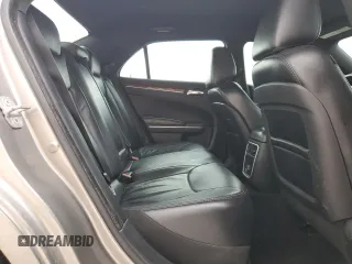 2014 Chrysler 300 z VIN 2C3CCAAG0EH157167, wystawiony jako Copart lot #54758765 z przebiegiem 107 138 mil mil oraz Szkoda całkowita • Salvage title. Historia ofert i sprzedaży dostępna na DreamBid. Obrazek 10.