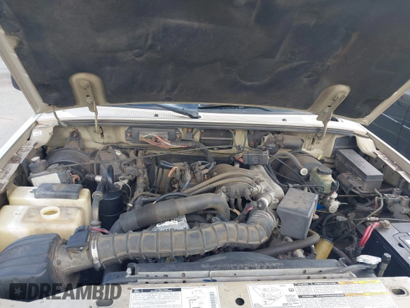 1999 Ford Ranger XL with VIN 1FTYR14V2XTA23115, listed as a IAAI auction lot 42638252 with 182,045 mi miles and . Bid and sale history available at DreamBid. Image 10.