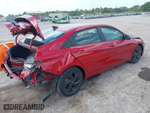 2023 Hyundai Elantra SEL z VIN KMHLM4AG9PU472118, wystawiony jako IAAI lot #42097348 z przebiegiem 56 524 mil mil oraz . Historia ofert i sprzedaży dostępna na DreamBid. Obrazek 4.