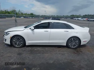 2017 Lincoln MKZ Hybrid Select с VIN 3LN6L5LU6HR657017, выставлен на аукционе IAAI как лот 42346163 с пробегом 93 104 миль миль и . История ставок и продаж доступна на DreamBid. Изображение 15.
