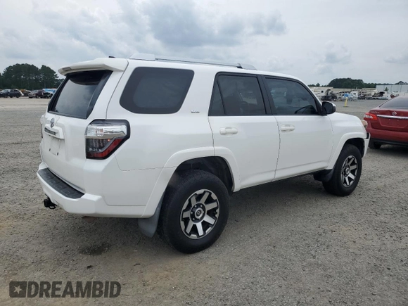 2017 Toyota 4Runner SR5 z VIN JTEBU5JR9H5424696, wystawiony jako Copart lot #58629325 z przebiegiem 154 702 mil mil oraz Szkoda całkowita • Salvage title. Historia ofert i sprzedaży dostępna na DreamBid. Obrazek 3.