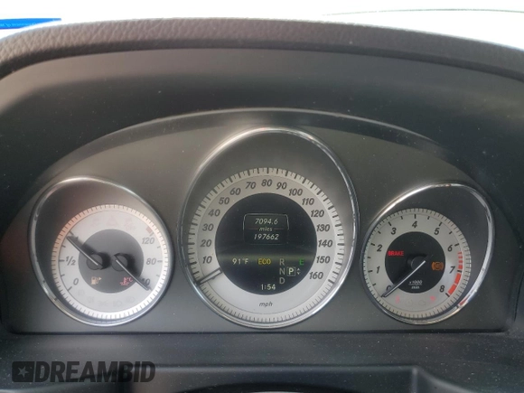 2013 Mercedes-Benz GLK 350 with VIN WDCGG5HB8DG003538, listed as a Copart auction lot 54958445 with 197,662 mi miles and Salvage Title. Bid and sale history available at DreamBid. Image 9.