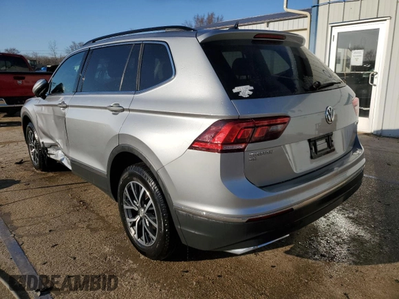 2020 Volkswagen Tiguan SE with VIN 3VV2B7AX7LM098132, listed as a Copart auction lot 48428785 with 80,514 mi miles and Salvage Title. Bid and sale history available at DreamBid. Image 2.