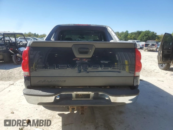 2005 Chevrolet Avalanche Z71 with VIN 3GNEK12ZX5G230267, listed as a Copart auction lot 74607694 with Not Provided miles and Salvage Title. Bid and sale history available at DreamBid. Image 6.