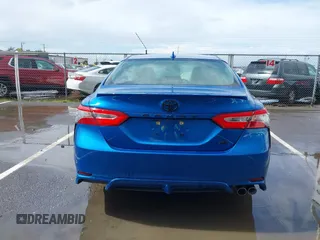 2019 Toyota Camry LE z VIN 4T1B11HK1KU282870, wystawiony jako IAAI lot #41799625 z przebiegiem 63 977 mil mil oraz . Historia ofert i sprzedaży dostępna na DreamBid. Obrazek 16.